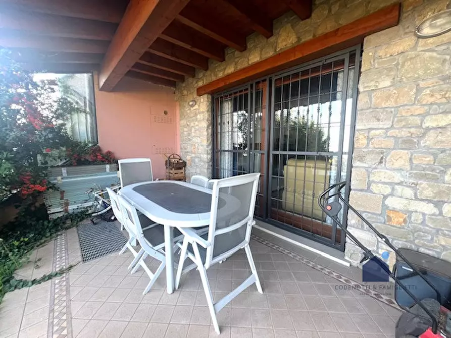 Immagine 25 di Villa in vendita  in Vicolo dei Mille a Serle