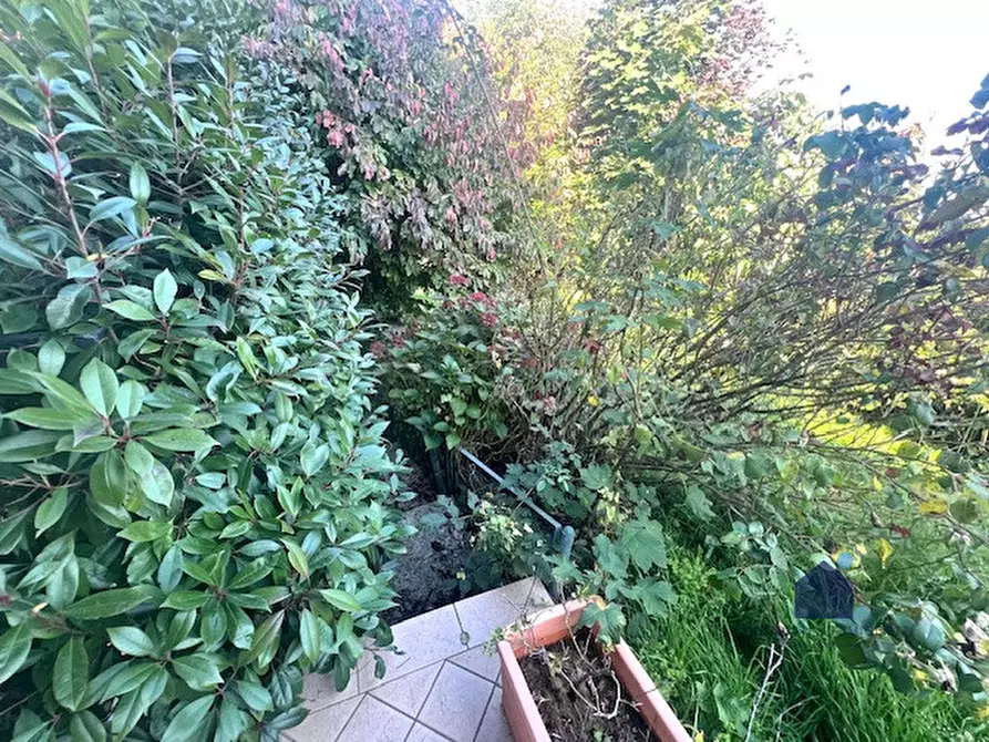 Immagine 28 di Villa in vendita  in Vicolo dei Mille a Serle