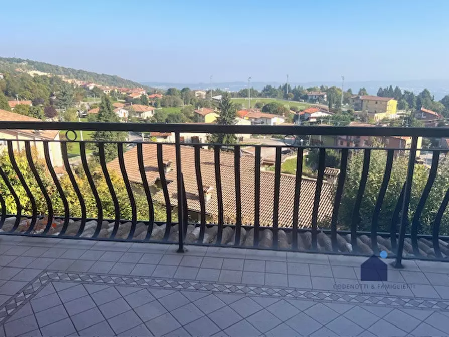 Immagine 30 di Villa in vendita  in Vicolo dei Mille a Serle