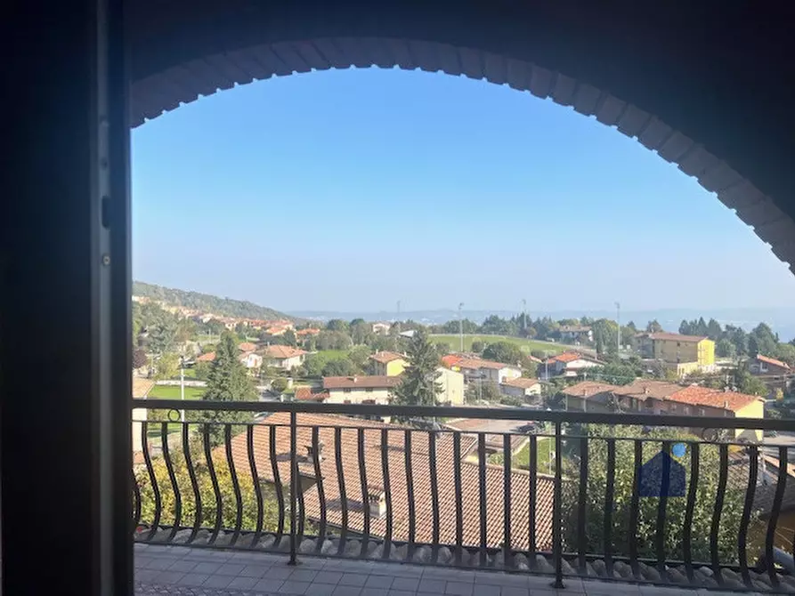 Immagine 31 di Villa in vendita  in Vicolo dei Mille a Serle