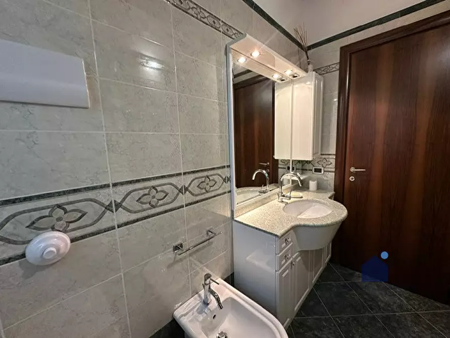 Immagine 42 di Villa in vendita  in Vicolo dei Mille a Serle