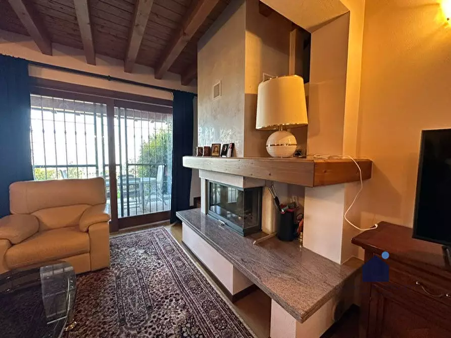 Immagine 43 di Villa in vendita  in Vicolo dei Mille a Serle