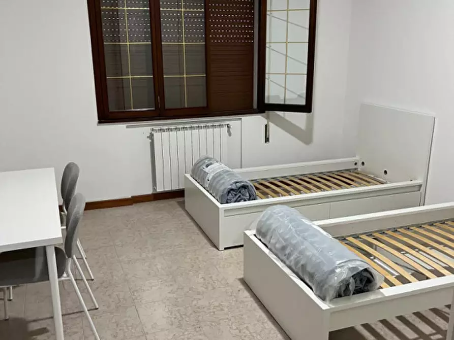 Immagine 6 di Appartamento in affitto  in via Piovese a Padova