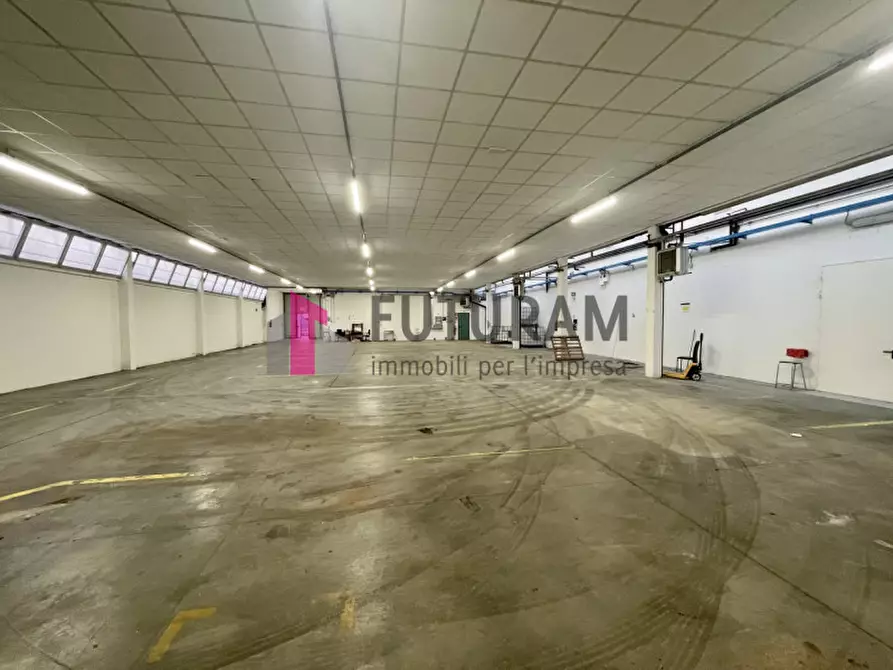 Immagine 12 di Capannone industriale in affitto  in Via Galileo Galilei 52 a Rubano