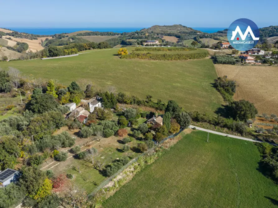 Immagine 3 di Rustico / casale in vendita  in strada montebacchino a Pesaro