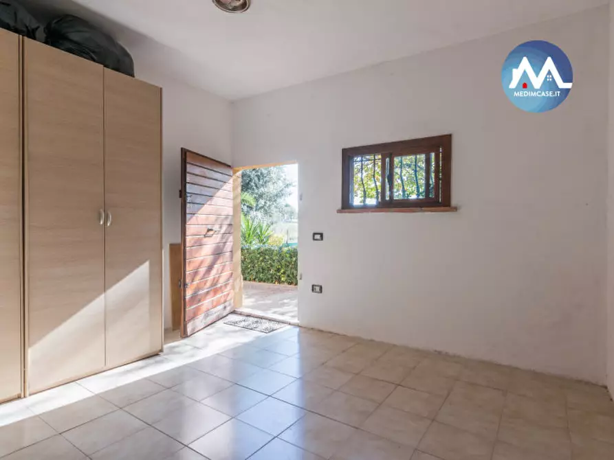 Immagine 13 di Rustico / casale in vendita  in strada montebacchino a Pesaro