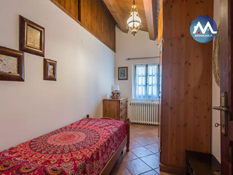 Immagine 19 di Rustico / casale in vendita  in strada montebacchino a Pesaro