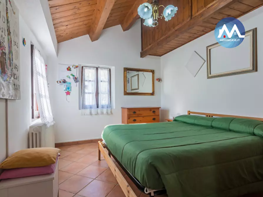 Immagine 21 di Rustico / casale in vendita  in strada montebacchino a Pesaro