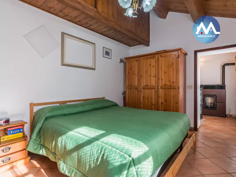 Immagine 30 di Rustico / casale in vendita  in strada montebacchino a Pesaro