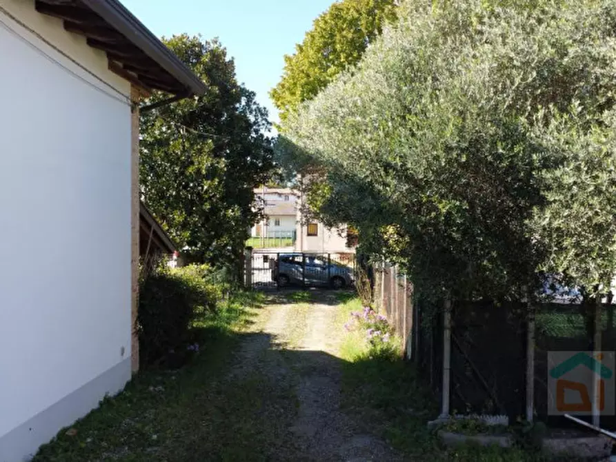 Immagine 33 di Rustico / casale in vendita  in Via Antonio Gramsci 4 a Terzo Di Aquileia