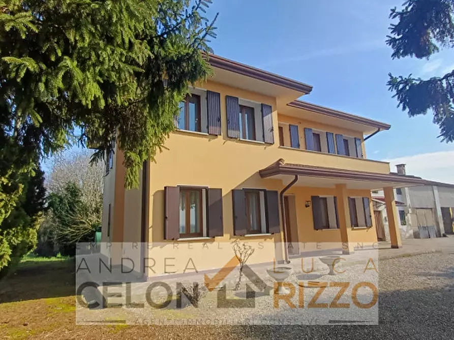 Immagine 1 di Casa indipendente in vendita  in Via Reniere, 22 a Agna