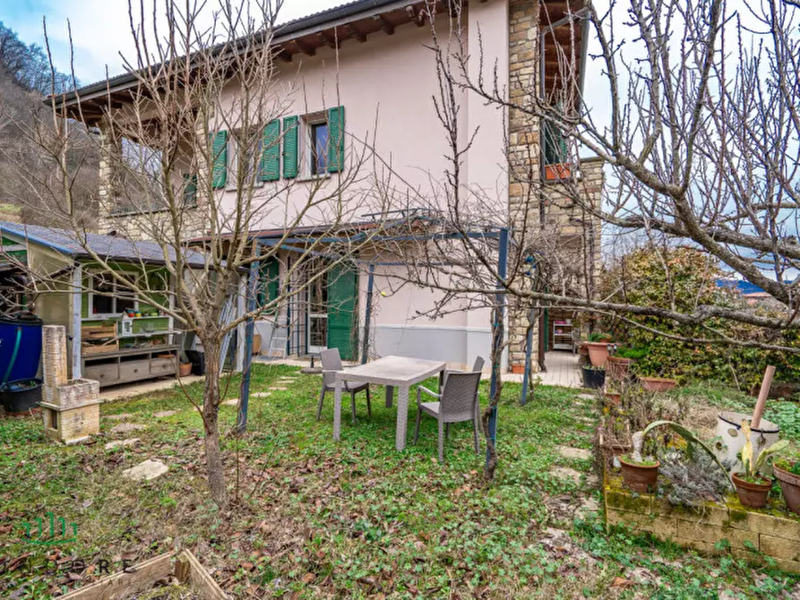 Immagine 11 di Villetta a schiera in vendita  in Monterenzio - Via Rocchetta 62 a Monterenzio