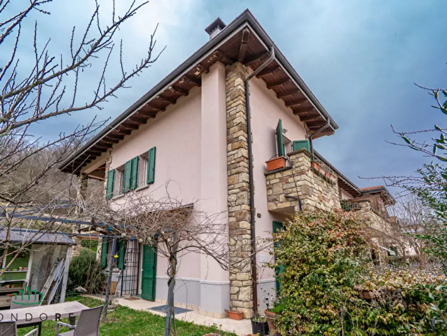 Immagine 12 di Villetta a schiera in vendita  in Monterenzio - Via Rocchetta 62 a Monterenzio