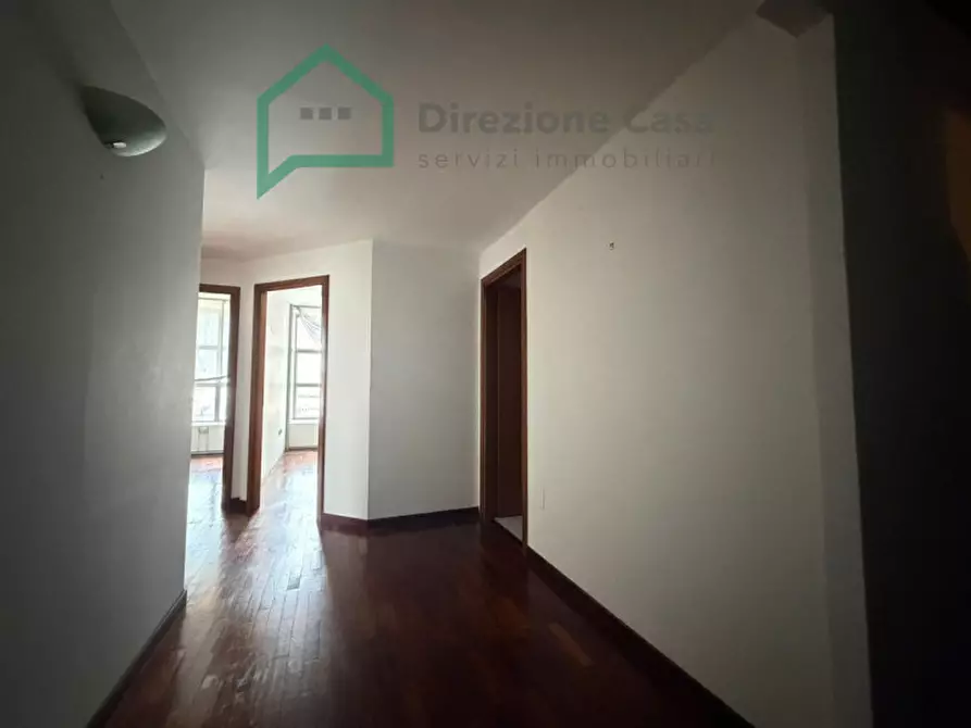 Immagine 7 di Ufficio in affitto  in CENTRO DIREZIONALE a Napoli