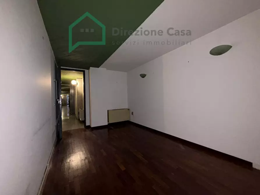 Immagine 14 di Ufficio in affitto  in CENTRO DIREZIONALE a Napoli