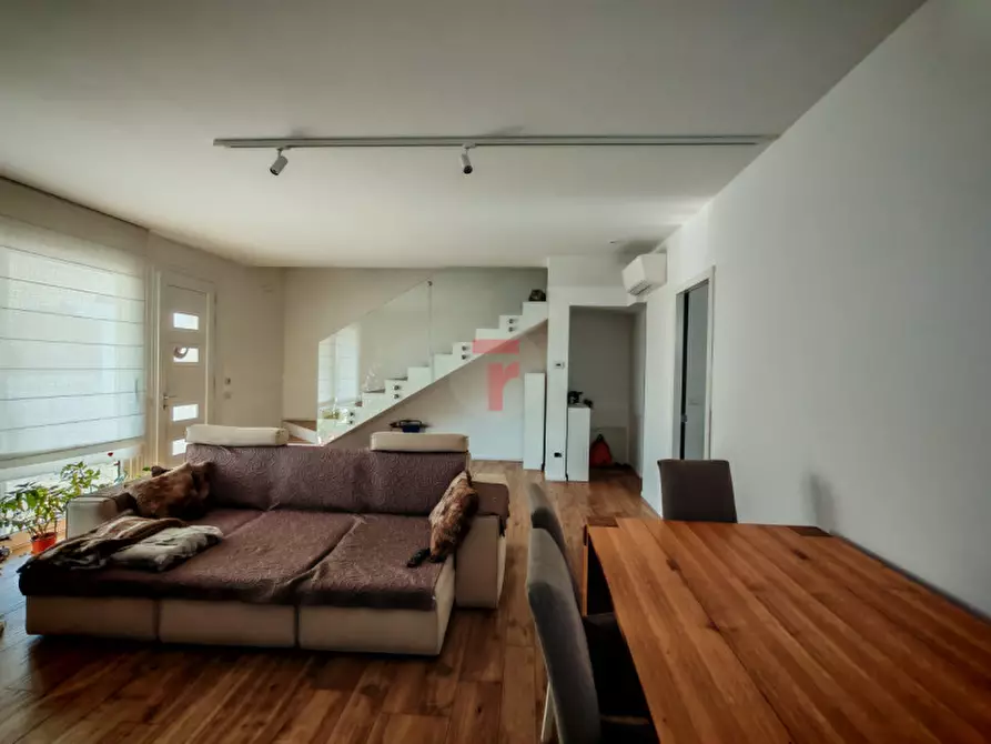 Immagine 5 di Casa trifamiliare in vendita  in Via Montegrappa a Legnaro