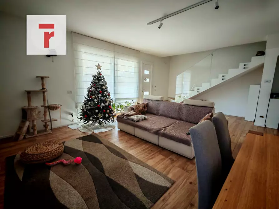 Immagine 4 di Casa trifamiliare in vendita  in Via Montegrappa a Legnaro