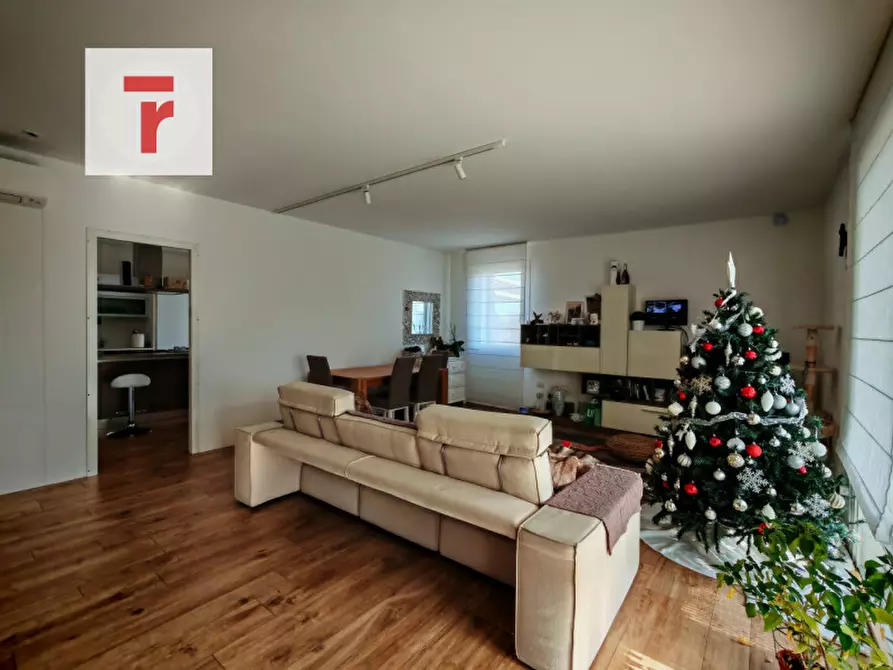 Immagine 6 di Casa trifamiliare in vendita  in Via Montegrappa a Legnaro