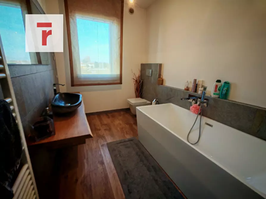 Immagine 15 di Casa trifamiliare in vendita  in Via Montegrappa a Legnaro