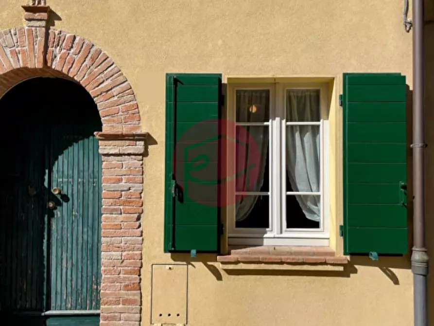 Immagine 1 di Casa indipendente in vendita  a Santarcangelo Di Romagna