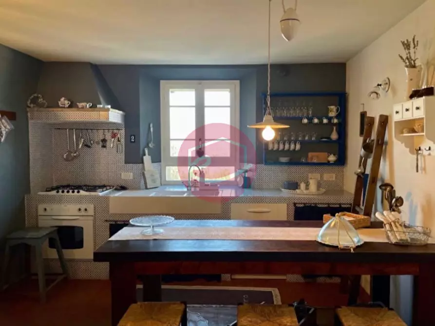 Immagine 2 di Casa indipendente in vendita  a Santarcangelo Di Romagna