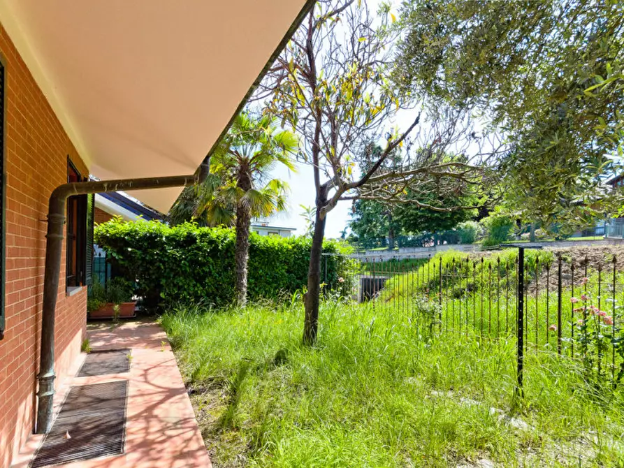 Immagine 7 di Villa in vendita  in Via Galliera a Pino Torinese