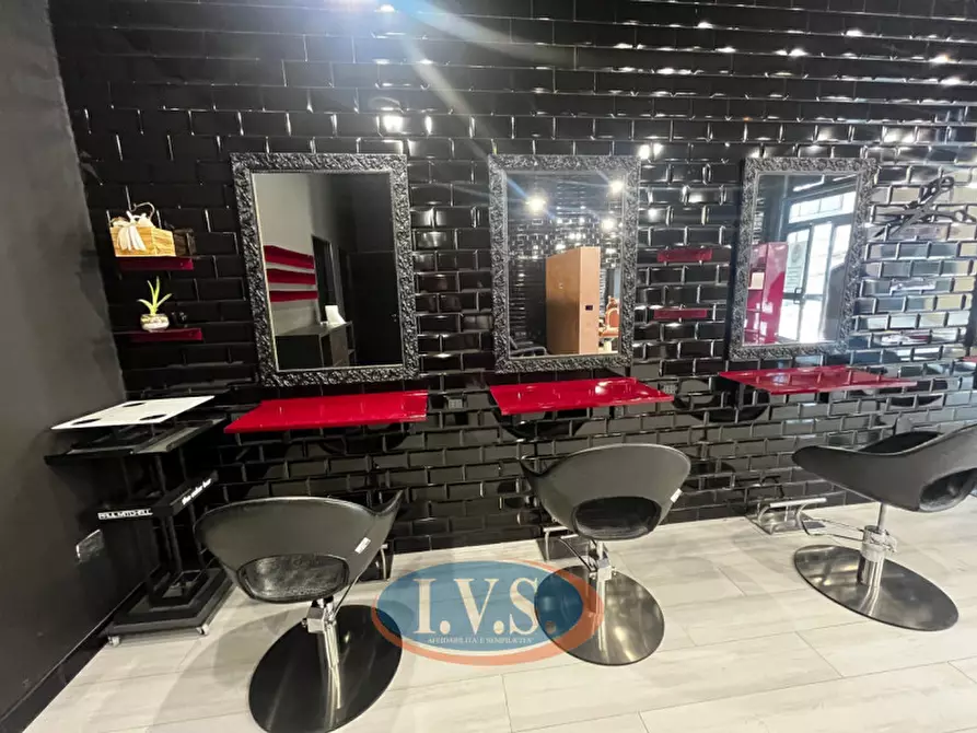 Immagine 4 di Negozio in affitto  in Mestrino via Galileo Galilei a Mestrino