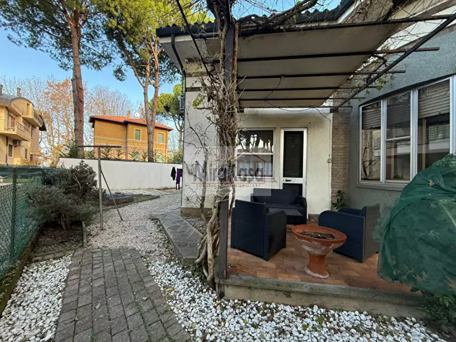 Immagine 34 di Casa trifamiliare in vendita  in rotonda silvio pellico a Cervia