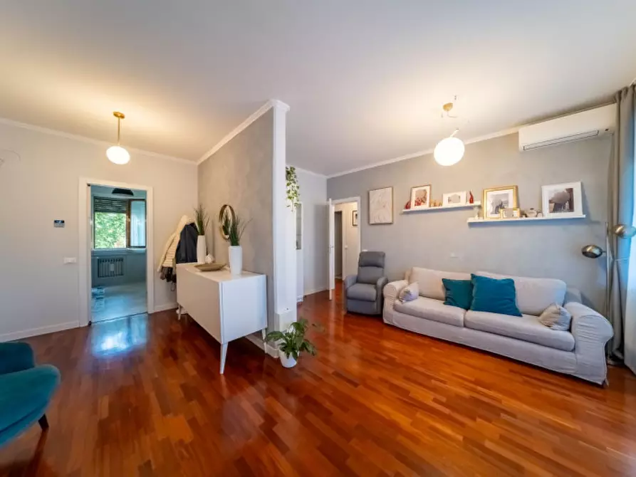 Immagine 3 di Appartamento in vendita  in Via Euclide a Parma