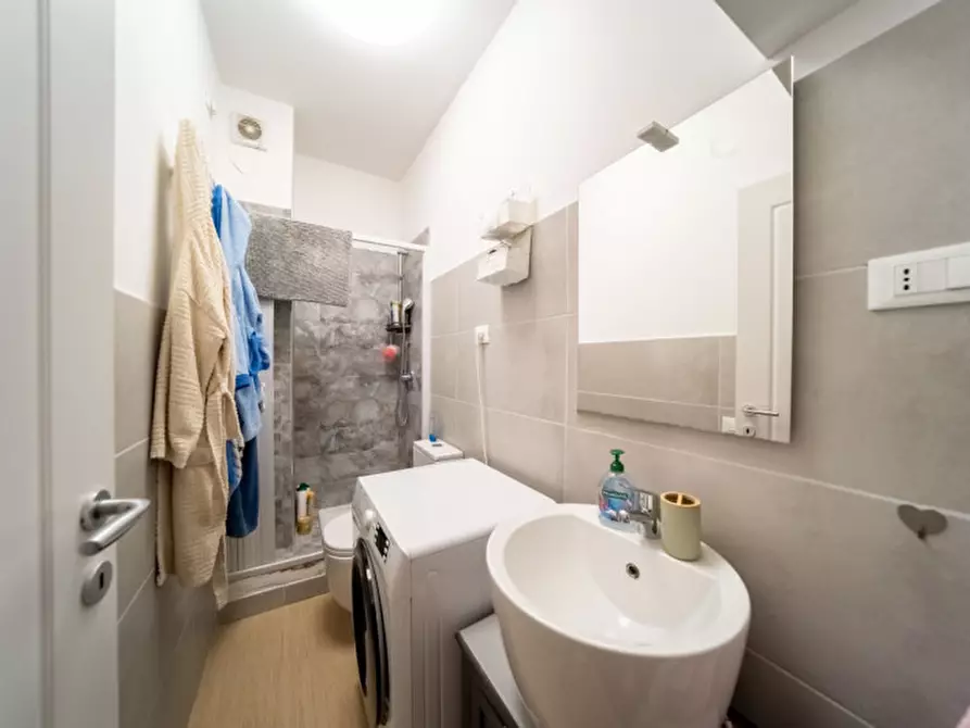 Immagine 19 di Appartamento in vendita  in Via Euclide a Parma