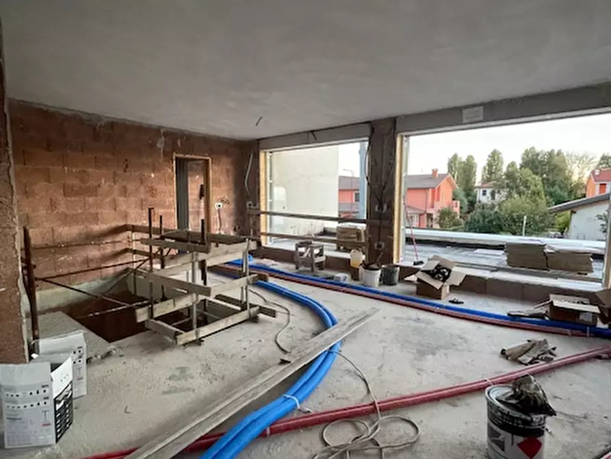 Immagine 22 di Villa in vendita  a Cadoneghe