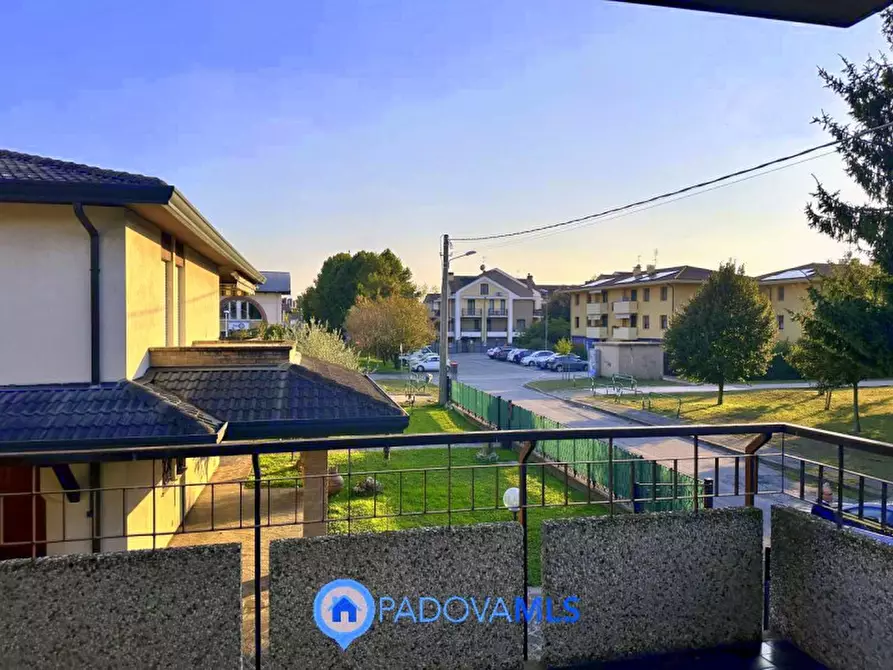 Immagine 13 di Casa indipendente in vendita  in Via Matilde Serao a Padova