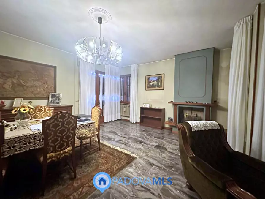 Immagine 34 di Casa indipendente in vendita  in Via Matilde Serao a Padova