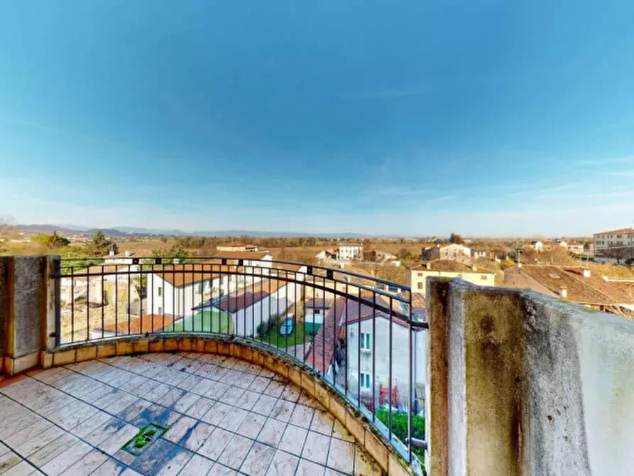 Immagine 17 di Appartamento in vendita  in via giuseppe faggin 46 a Vicenza