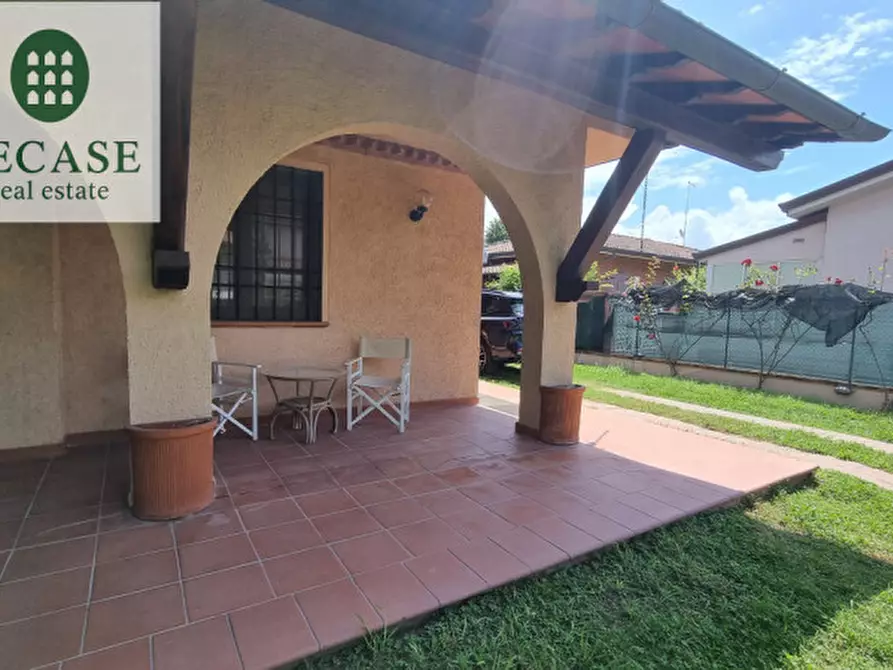 Immagine 2 di Casa bifamiliare in vendita  a Forte Dei Marmi