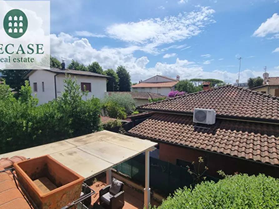 Immagine 6 di Casa bifamiliare in vendita  a Forte Dei Marmi