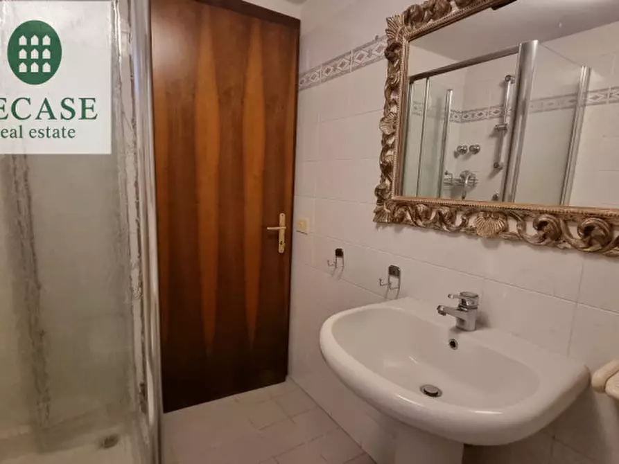 Immagine 10 di Casa bifamiliare in vendita  a Forte Dei Marmi