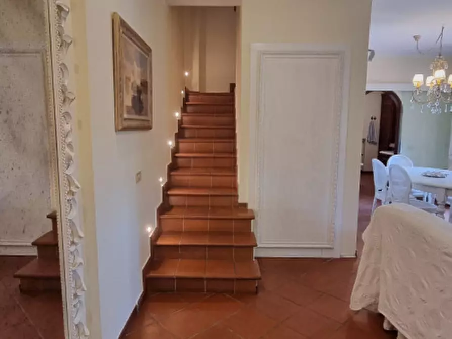 Immagine 16 di Casa bifamiliare in vendita  a Forte Dei Marmi