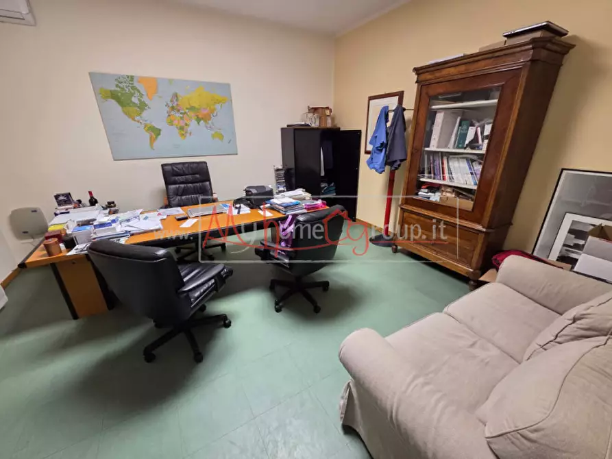 Immagine 2 di Ufficio in vendita  a Selvazzano Dentro