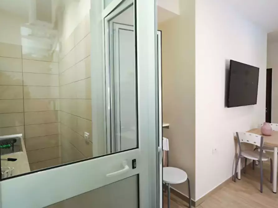 Immagine 8 di Appartamento in affitto  in Via Alcide Cervi 25 a Napoli