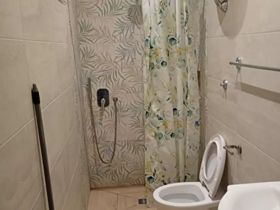 Immagine 13 di Appartamento in affitto  in Via Alcide Cervi 25 a Napoli