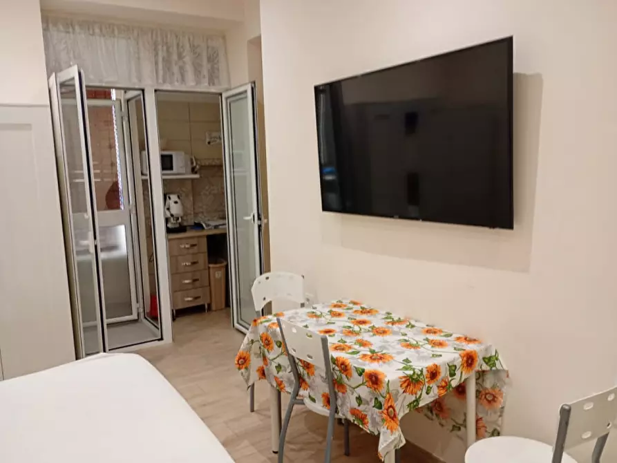 Immagine 16 di Appartamento in affitto  in Via Alcide Cervi 25 a Napoli