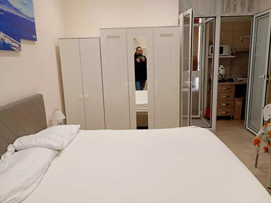 Immagine 17 di Appartamento in affitto  in Via Alcide Cervi 25 a Napoli