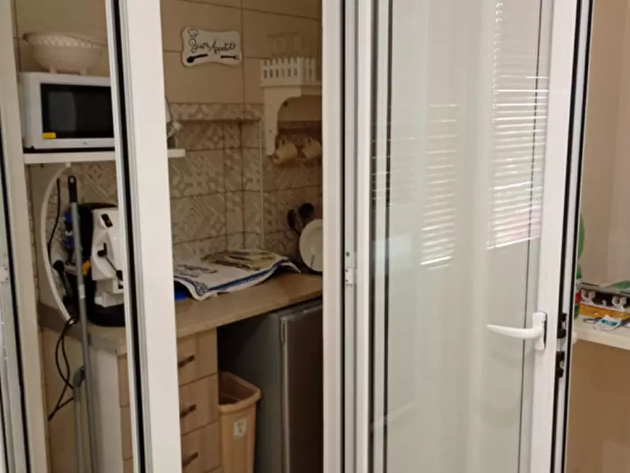 Immagine 19 di Appartamento in affitto  in Via Alcide Cervi 25 a Napoli