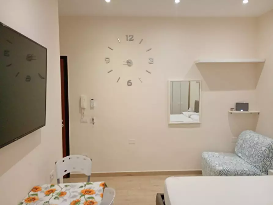 Immagine 28 di Appartamento in affitto  in Via Alcide Cervi 25 a Napoli