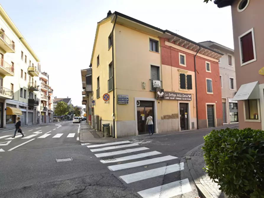 Immagine 1 di Villetta a schiera in vendita  in via borghetto 34 a Bussolengo