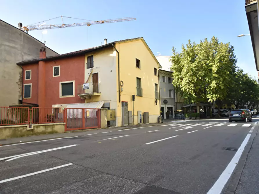 Immagine 8 di Villetta a schiera in vendita  in via borghetto 34 a Bussolengo