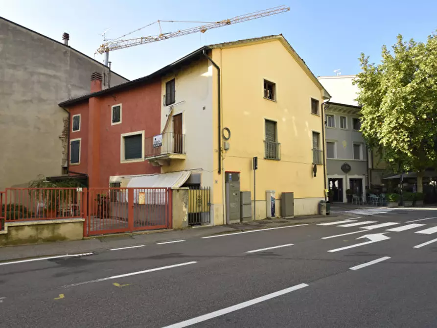 Immagine 9 di Villetta a schiera in vendita  in via borghetto 34 a Bussolengo
