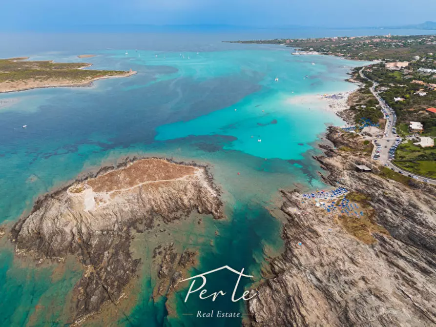 Immagine 5 di Casa bifamiliare in vendita  in Via Monte Arcosu 18 a Stintino