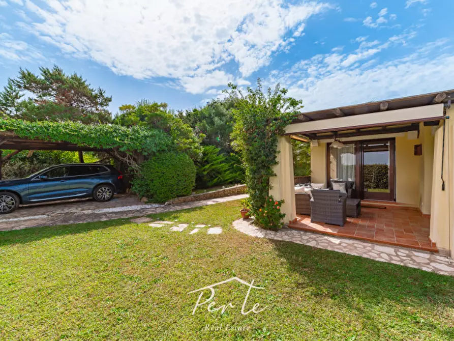 Immagine 14 di Casa bifamiliare in vendita  in Via Monte Arcosu 18 a Stintino